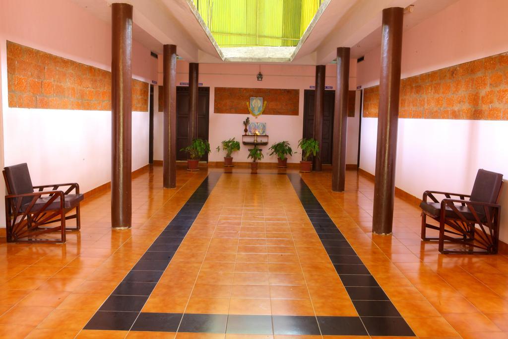 فندق كوتايمفي  Athreya Ayureveda Centre المظهر الخارجي الصورة
